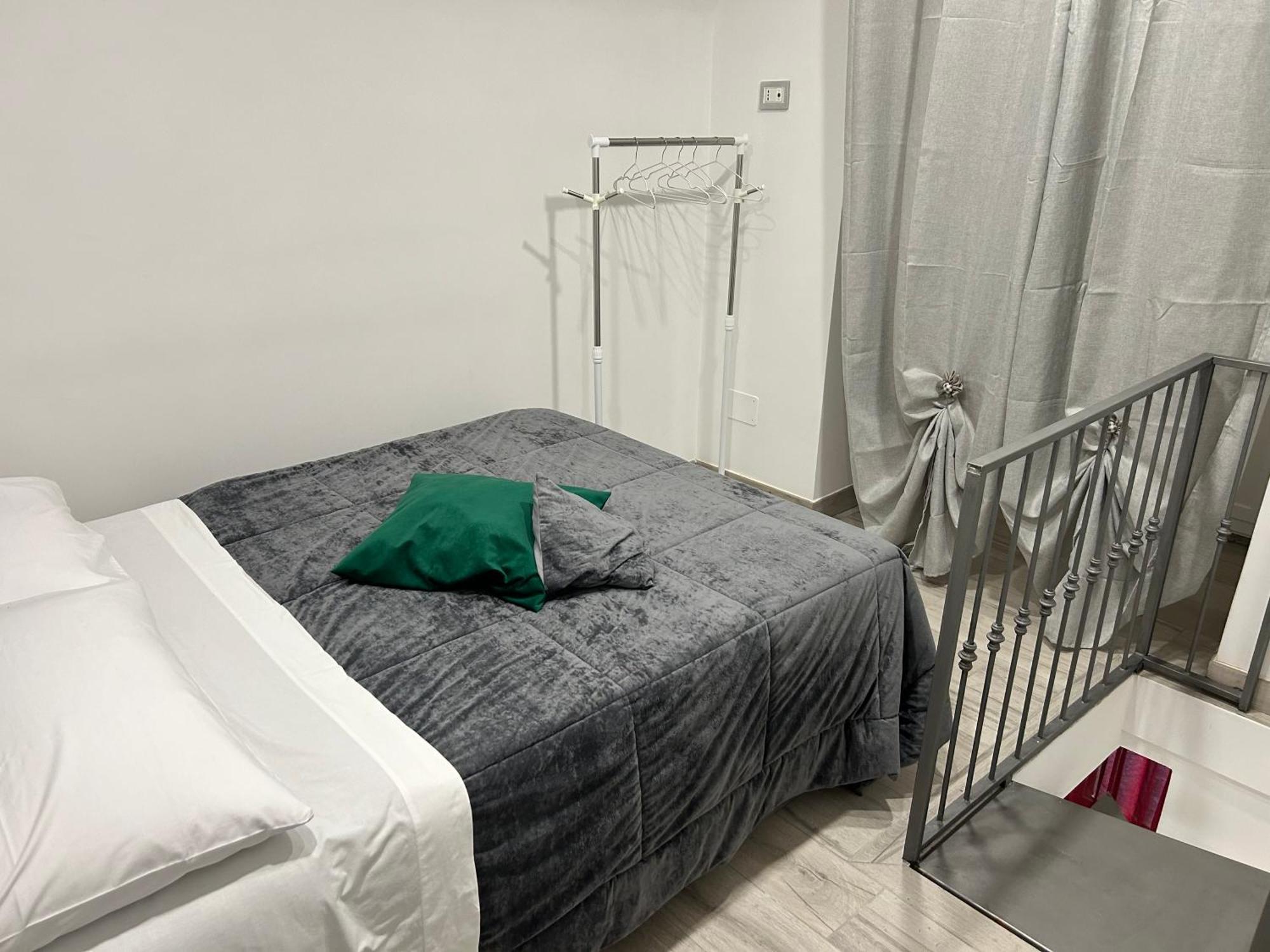House Diva Apartment Naples Luaran gambar